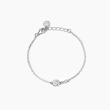 Carica l'immagine nel visualizzatore di Gallery, Bracciale neonato con lettera G e diamante Lab-Grown Welcome Baby 533925G