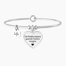 Carica l'immagine nel visualizzatore di Gallery, Bracciale rigido da donna con cuore inciso Kidult 732142