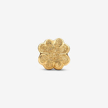 Carica l'immagine nel visualizzatore di Gallery, Mini Charm Quadrifoglio effetto diamantato