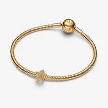 Carica l'immagine nel visualizzatore di Gallery, Mini Charm Stella effetto diamantato