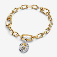 Cargar imagen en el visor de la galería, Charm Medallion Rosa "Rosa Inter Spinas Crescit"