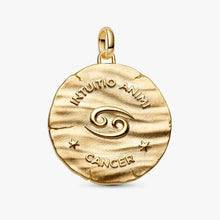 Carica l'immagine nel visualizzatore di Gallery, Charm Medallion XL Cancro "Intuitio Animi"
