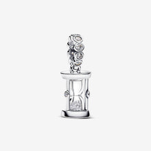 Carica l'immagine nel visualizzatore di Gallery, Charm Pendente Clessidra "Time is Precious"