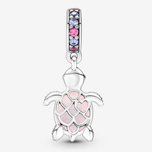 Load image into Gallery viewer, Charm Pendente Tartaruga Marina Rosa Vetro di Murano