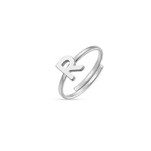 Cargar imagen en el visor de la galería, Anillo de mujer de acero con letra de Luca Barra