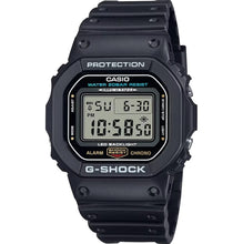 Carica l'immagine nel visualizzatore di Gallery, Orologio digitale da uomo G-Shock DW-5600UE-1ER
