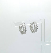 Carica l'immagine nel visualizzatore di Gallery, Cerchi in argento e zirconi taglio baguette dm 16mm Cod. 77023