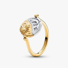 Carica l'immagine nel visualizzatore di Gallery, Anello Medallion Sole e Luna "Per Aspera Ad Astra" Reversibile
