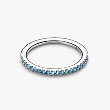Carica l'immagine nel visualizzatore di Gallery, Anello Pavè Fascia Sottile Azzurro
