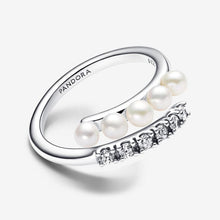 Carica l'immagine nel visualizzatore di Gallery, Anello Intreccio con Perle d’Acqua Dolce Coltivate e Pavè
