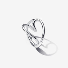 Load image into Gallery viewer, Anello Cuore Linea Sinuosa
