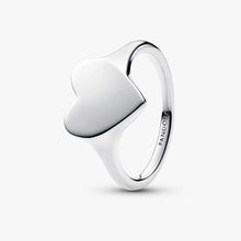 Carica l'immagine nel visualizzatore di Gallery, Anello Cuore da incidere
