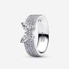 Load image into Gallery viewer, Anello Fascia Pavè con Farfalla Luminosa
