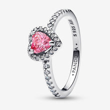 Carica l'immagine nel visualizzatore di Gallery, Anello Cuore in Rilievo Rosa
