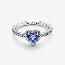 Cargar imagen en el visor de la galería, Anello Cuore in Rilievo Blu
