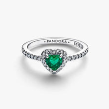 Cargar imagen en el visor de la galería, Anello Cuore in Rilievo Verde Scuro
