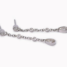 Carica l&#39;immagine nel visualizzatore di Gallery, Orecchini da donna ciondoli pendenti con cristalli Essence 2Jewels 261355
