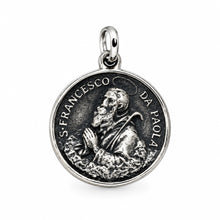 Load image into Gallery viewer, Medaglia San Francesco di Paola in argento 925 millesimi Cod. FDA70013
