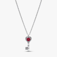 Cargar imagen en el visor de la galería, Collana Chiave con Cuore Rosso
