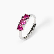 Cargar imagen en el visor de la galería, Anillo de mujer en plata rodiada con rubíes TRILOGY Mabina 523389
