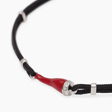 Carica l'immagine nel visualizzatore di Gallery, Bracciale da uomo con cornetto rosso smaltato IL QUATTRINO Mabina 534119
