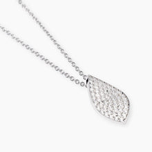 Cargar imagen en el visor de la galería, Collana dadonna in argento con foglia in pavè COME TE Mabina 553829
