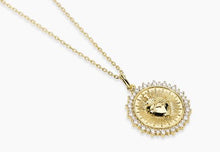 Carica l'immagine nel visualizzatore di Gallery, Girocollo in argento dorato con ciondolo Sacro Cuore DIVINO 553897
