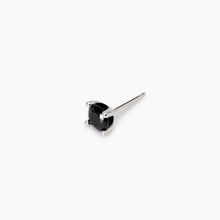 Load image into Gallery viewer, Orecchino da uomo con zircone nero PUNTO DI VISTA Mabina 563764
