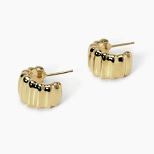 Carica l&#39;immagine nel visualizzatore di Gallery, Orecchini da donna in argento dorato ONDE Mabina 563928
