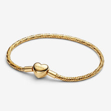 Cargar imagen en el visor de la galería, Bracciale Maglia Snake Sfaccettata con Chiusura a Cuore
