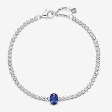 Carica l'immagine nel visualizzatore di Gallery, Bracciale Tennis con Pietra Blu

