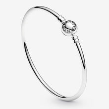 Carica l'immagine nel visualizzatore di Gallery, Bracciale Rigido
