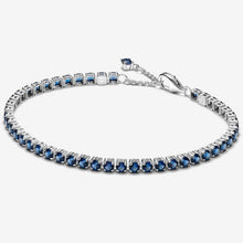 Carica l'immagine nel visualizzatore di Gallery, Bracciale Tennis con Pietre Blu
