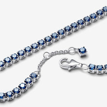 Carica l'immagine nel visualizzatore di Gallery, Bracciale Tennis con Pietre Blu
