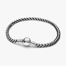 Load image into Gallery viewer, Bracciale Intreccio Tessuto Nero
