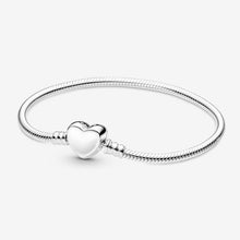 Cargar imagen en el visor de la galería, Bracciale Moments Chiusura Cuore da incidere
