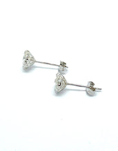 Load image into Gallery viewer, 18kt (750m) white gold earrings with zircons Cod. 72119
