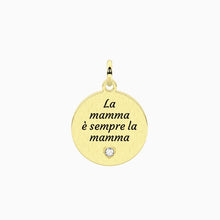 Carica l&#39;immagine nel visualizzatore di Gallery, Ciondolo in acciaio dorato con frase per la mamma Kidult 741211
