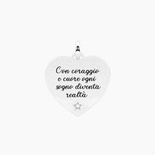 Carica l'immagine nel visualizzatore di Gallery, Ciondolo in acciaio cuore con scritta SOGNO DIVENTA REALTÀ Kidult 741362
