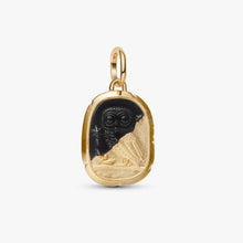 Cargar imagen en el visor de la galería, Charm Medallion Gufo "Lux Et Sapientia"

