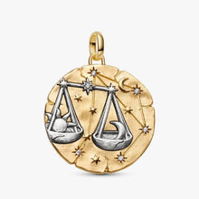 Carica l'immagine nel visualizzatore di Gallery, Charm Medallion XL Bilancia "Aequilibrium Animae"
