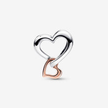 Load image into Gallery viewer, Charm Openwork Cuore Infinito "Family is Love"
