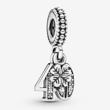 Carica l'immagine nel visualizzatore di Gallery, Charm Pendente 40 Anni
