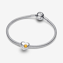 Carica l'immagine nel visualizzatore di Gallery, Charm Cuore con Pietra Miele Novembre da incidere
