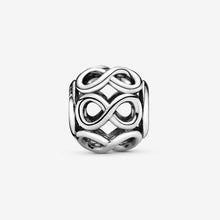 Carica l'immagine nel visualizzatore di Gallery, Charm Openwork Infinito

