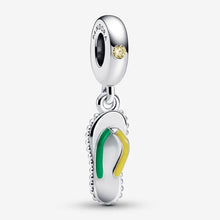 Cargar imagen en el visor de la galería, Charm Pendente Infradito Brasiliana
