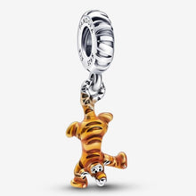 Load image into Gallery viewer, Charm pendente Disney, Winnie the Pooh, Pendente Tigro
