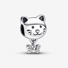 Carica l'immagine nel visualizzatore di Gallery, Charm Gattino con Fiocco
