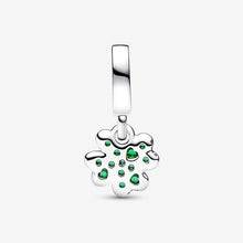 Carica l'immagine nel visualizzatore di Gallery, Charm Pendente Quadrifoglio Verde Piccolo
