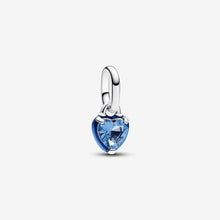 Load image into Gallery viewer, Charm Mini Pendente Blue Chakra Heart Pandora ME
